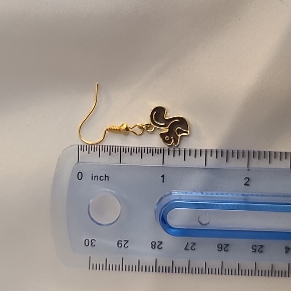 Earrings - Picture 3 of 3